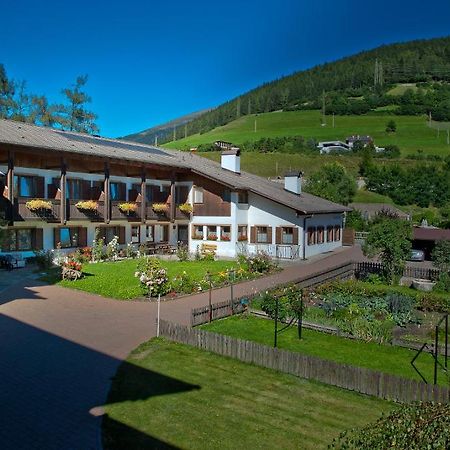 Garni Färbe Hotell Sterzing Exteriör bild