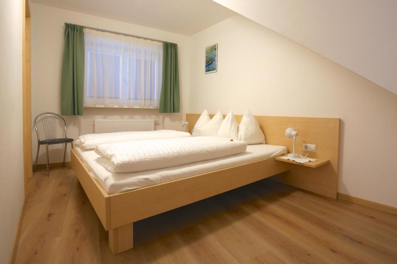 Garni Färbe Hotell Sterzing Exteriör bild