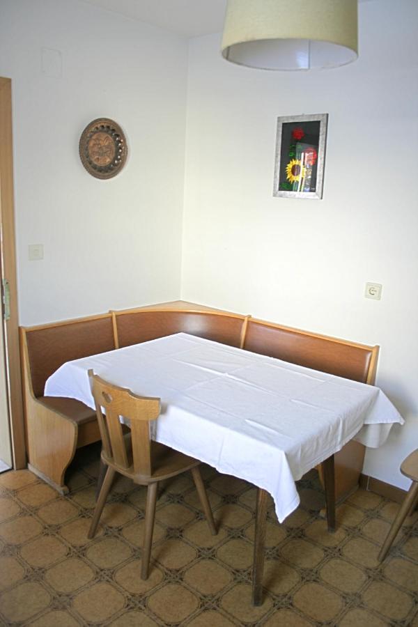 Garni Färbe Hotell Sterzing Exteriör bild